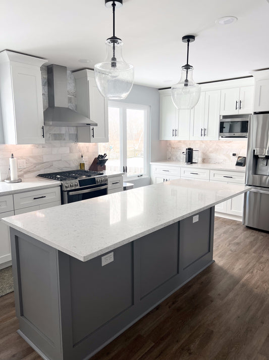 North Shore Kitchen Remodel in Grayslake – Bright, Open & Modern