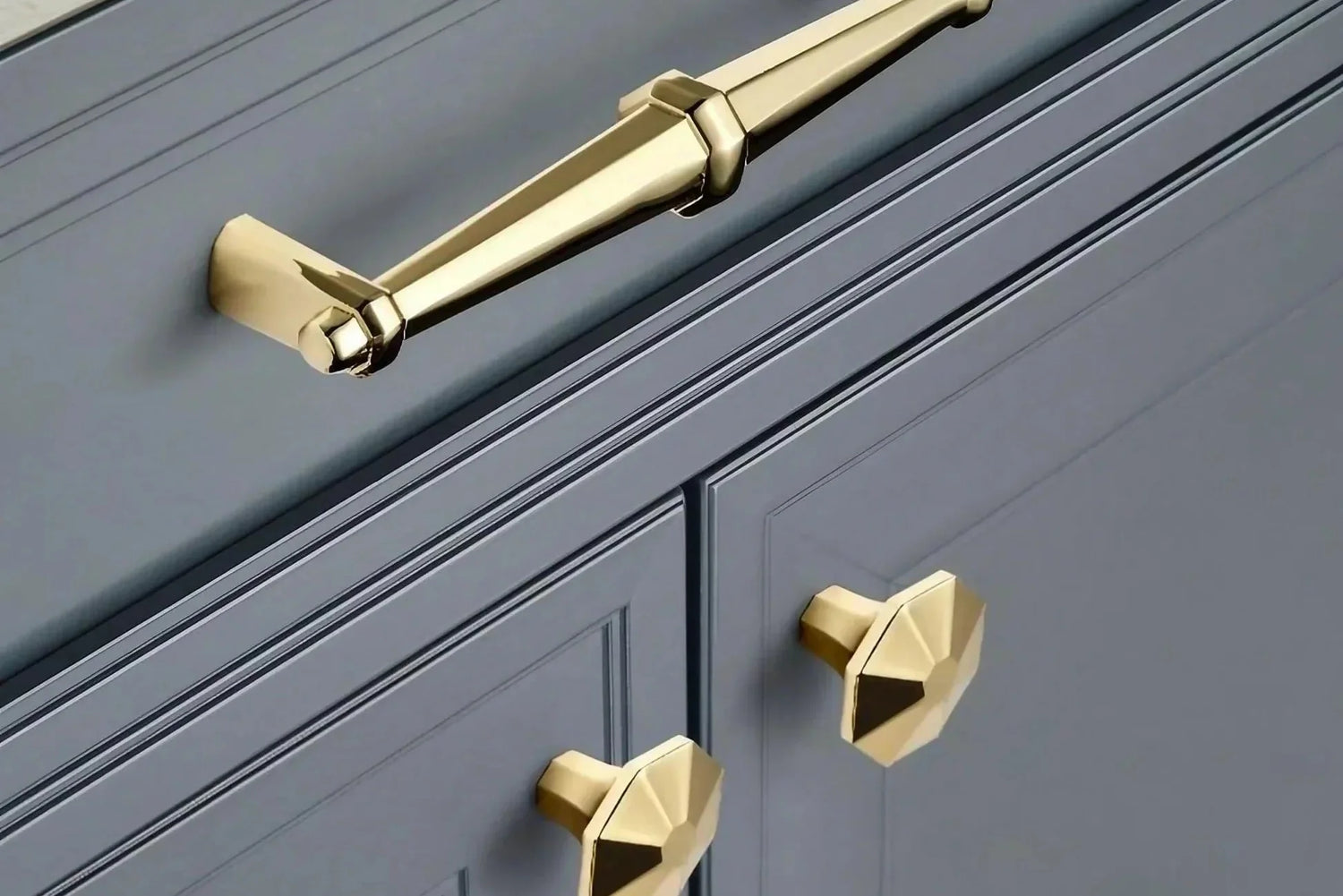 Cabinet Hardware